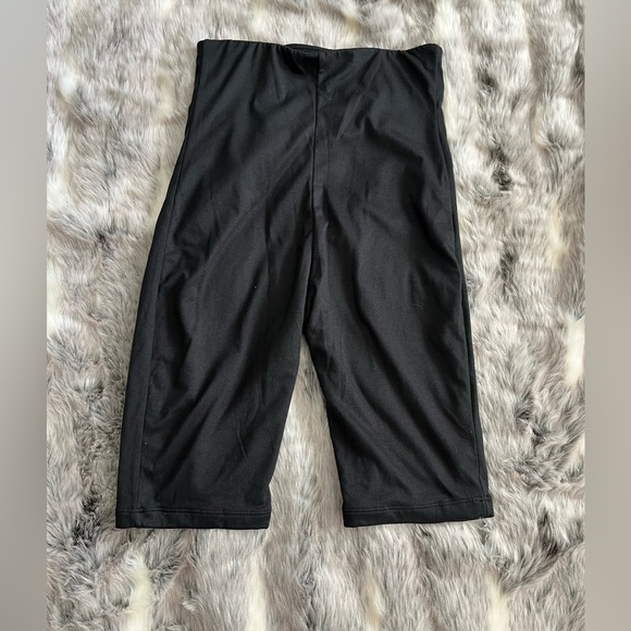 Bumpsuit black Maternity biker shorts Size Small - Picture 4 of 4